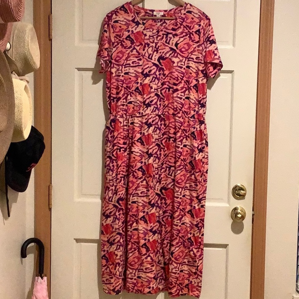 NWT NZT  Midi Casual Dress Size XL